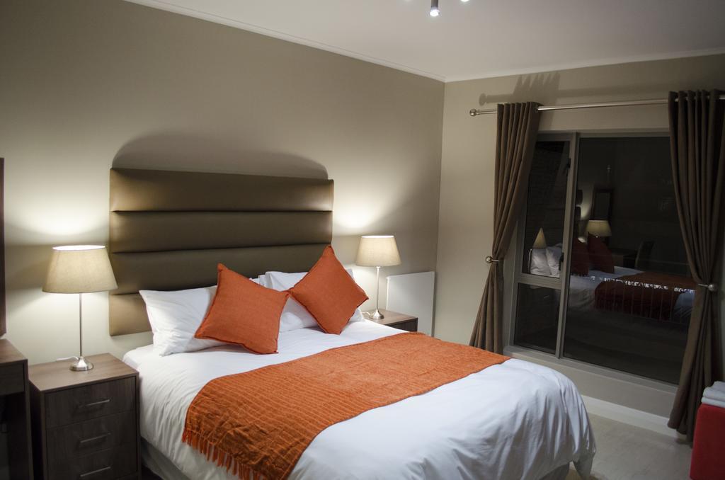 Mayfair Luxury Apartment *